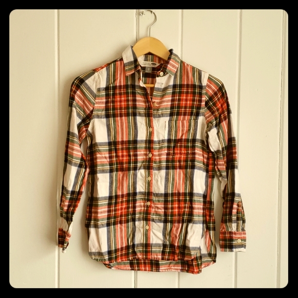 Old Navy Tops - Old Navy plaid button up
